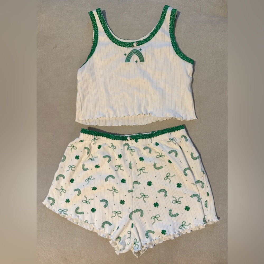 White and Green Lounge Set
